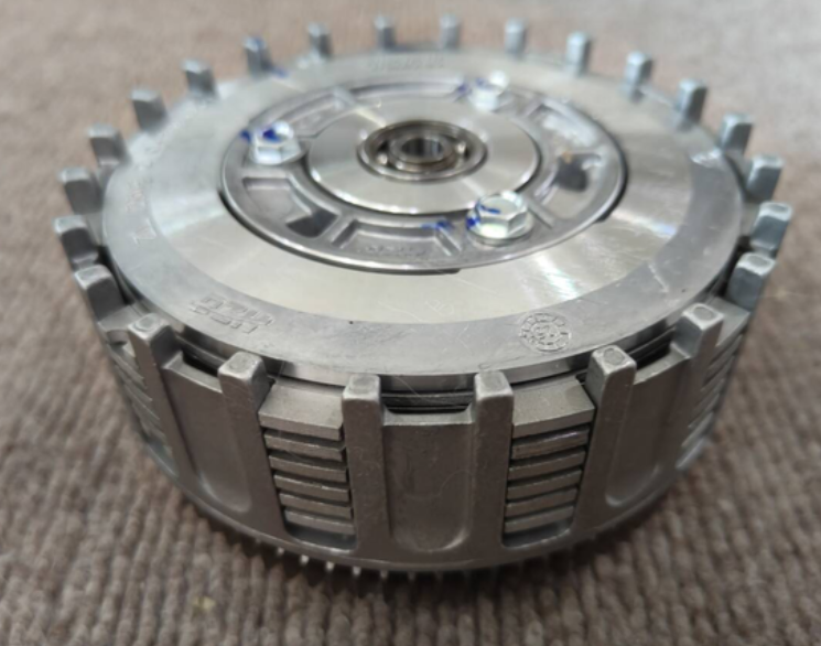 Clutch assy suit CF250NK/ CF250SR code is 0DM0-050000-40001
