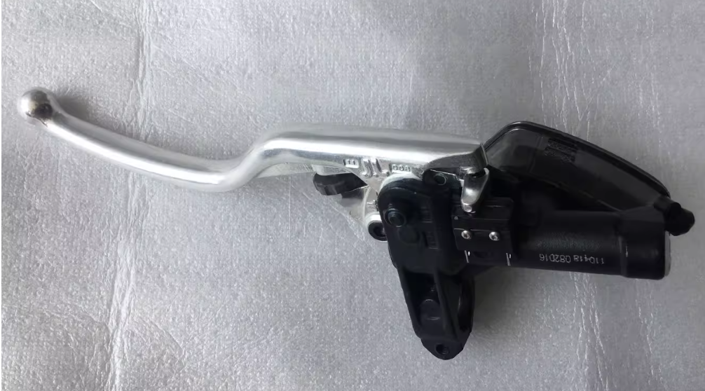 Front Brake Pump suit CF400NK/CF650MT/CF650TR code is A000-080110-2000