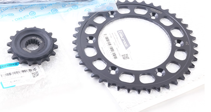 Big Sprocket and small pinion suit CF800NK