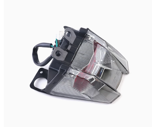 Tail light suit CF650MT code is 6NT1-162100-00001