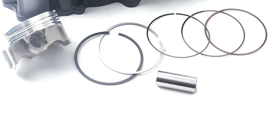 Piston/ring/pin suit CF450MT