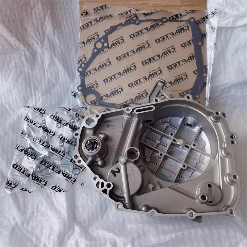 Right side engine cover and gasket suit CF300NK/CF300SR/CF250SR/CF250NK