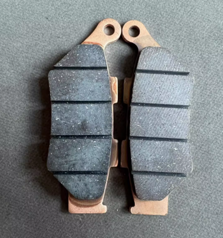 Front brake pad and Rear Brake pad suit QJ motor srk250r 2024