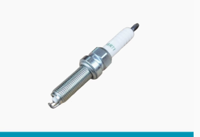 1pcs Output Sprocket 15 Teeth/2pcs Spark Plug suit CF450MT Code is 0700-062030/0SQV-170200-1000