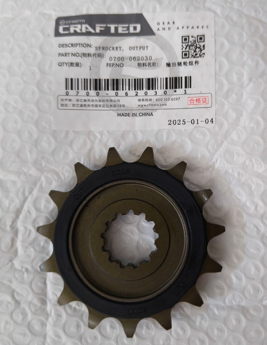 1pcs Output Sprocket 15 Teeth suit CF450MT or CF650MT code is 0700-062030