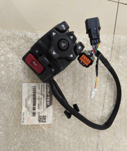 Left handle bar switch and left fuel tank cover suit CF800NK code is 6KWV-166000-1101
