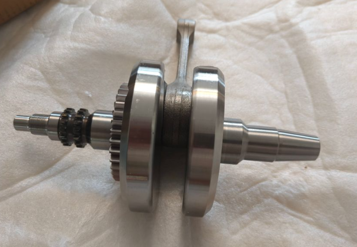 5sets Crankshaft assy suit CF250NK or CF250SR code is 0DM0-041000-00014
