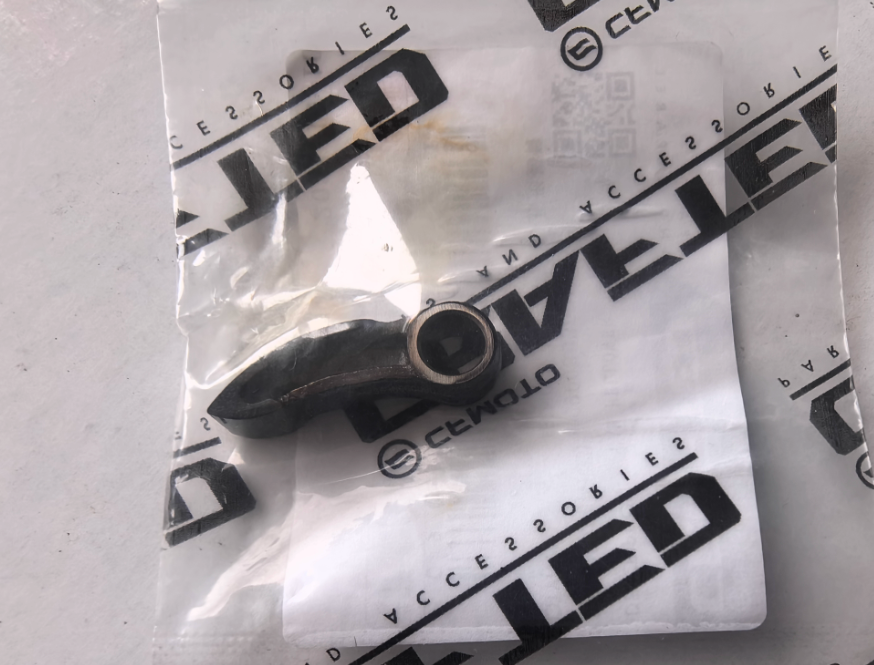 A pair rocker arm suit CF800NK code is C9003636000