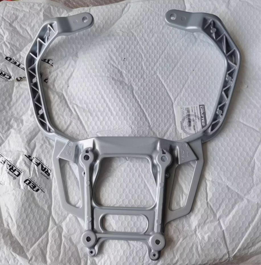 Rear ArmRest suit CF450MT code is 6AQV-140100-6000-0VN00